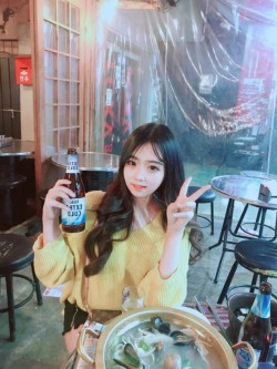 민*