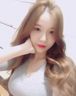 연*